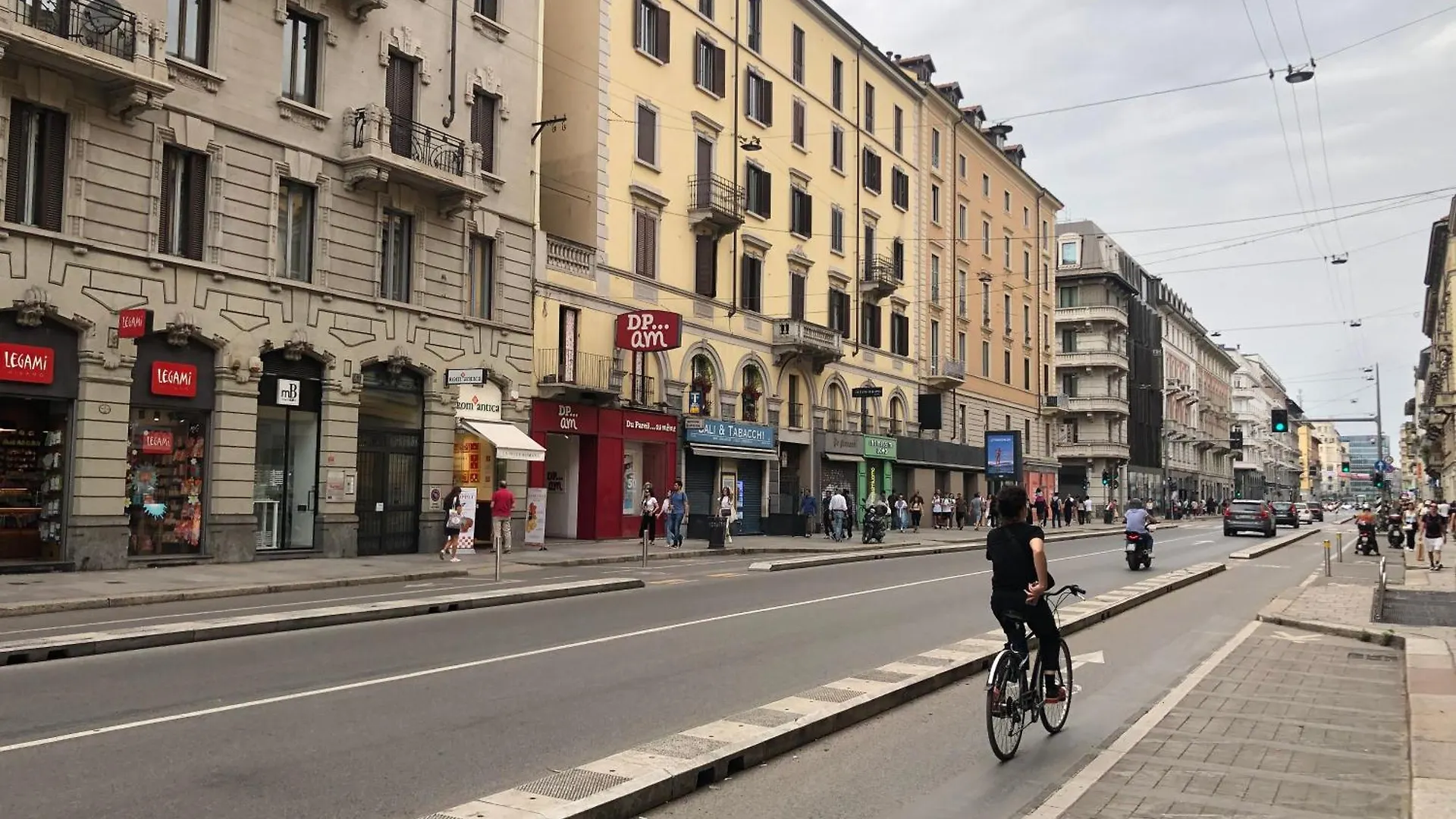 Mansarda Di Nolo-Mm Pasteur-Red Line Lejlighed Milano Italien